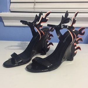 Patent leather flame high heels